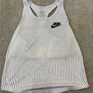 Nike Women's White and Gray Patterned Tank Top